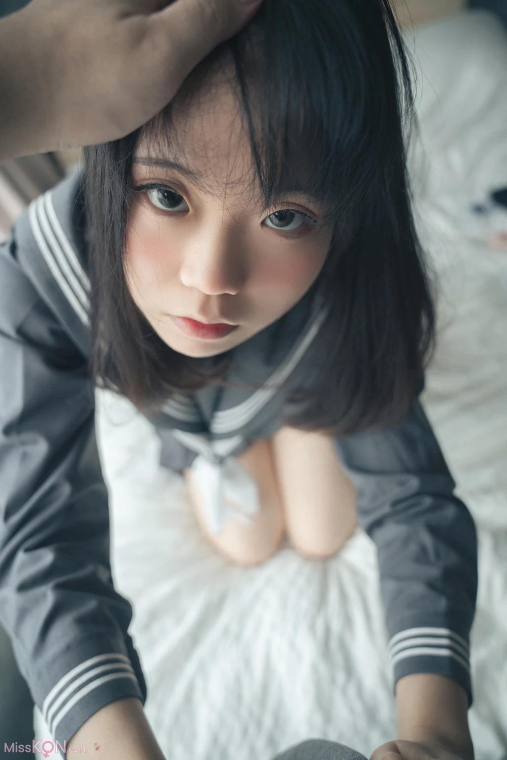 Coser@一只小栗奈: 熊熊JK女友 (212 photos )(37)