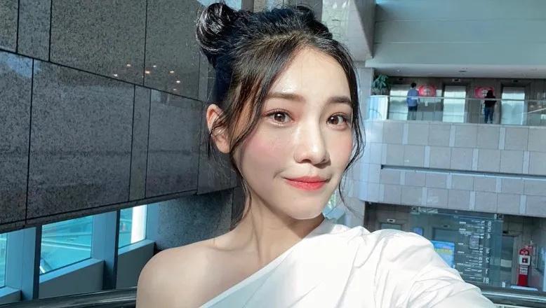 正值花漾年华！盘点 6 位高颜值又有才的香港、台湾「星二代」正妹(25)