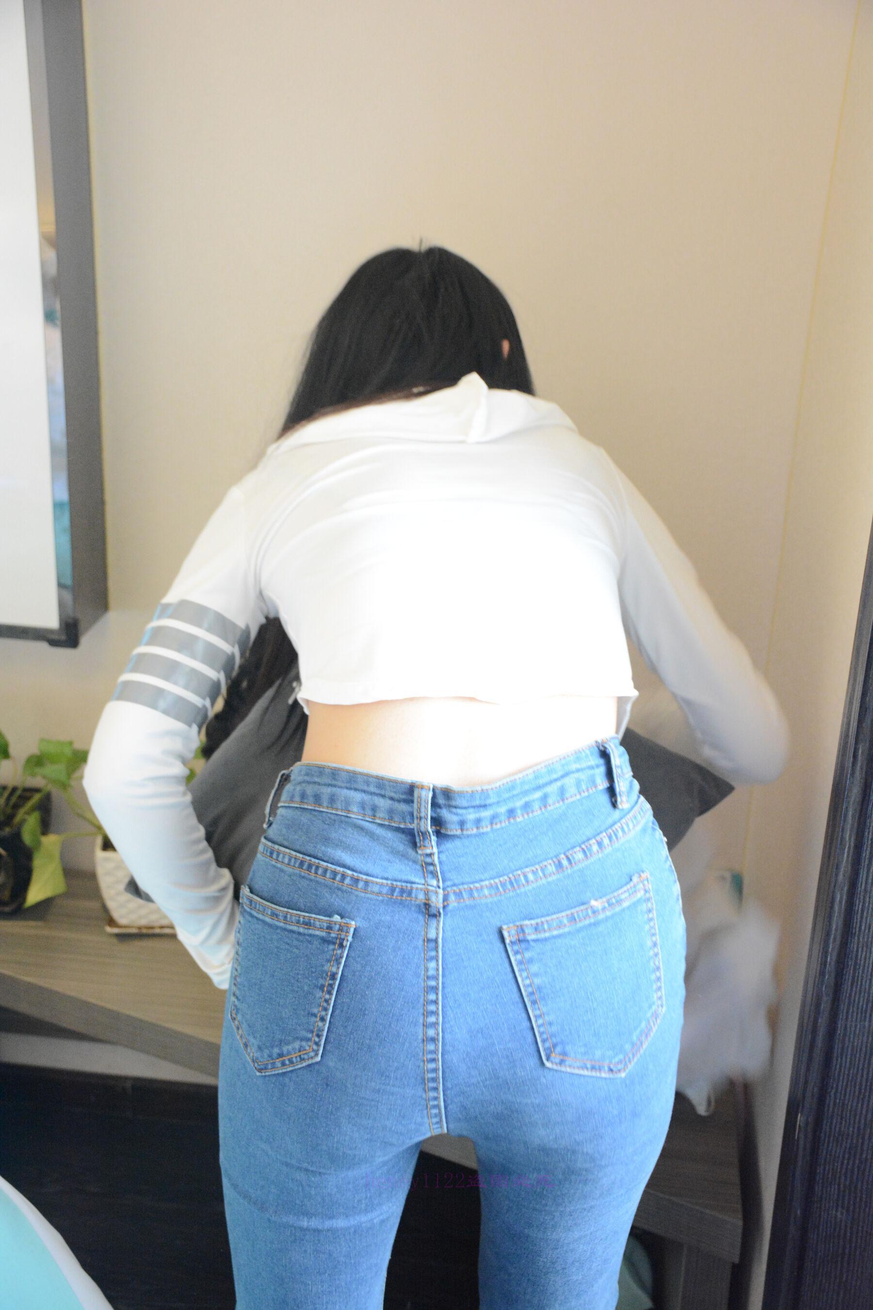 国模套图 国模苗程程大尺度人体私拍套图(351)