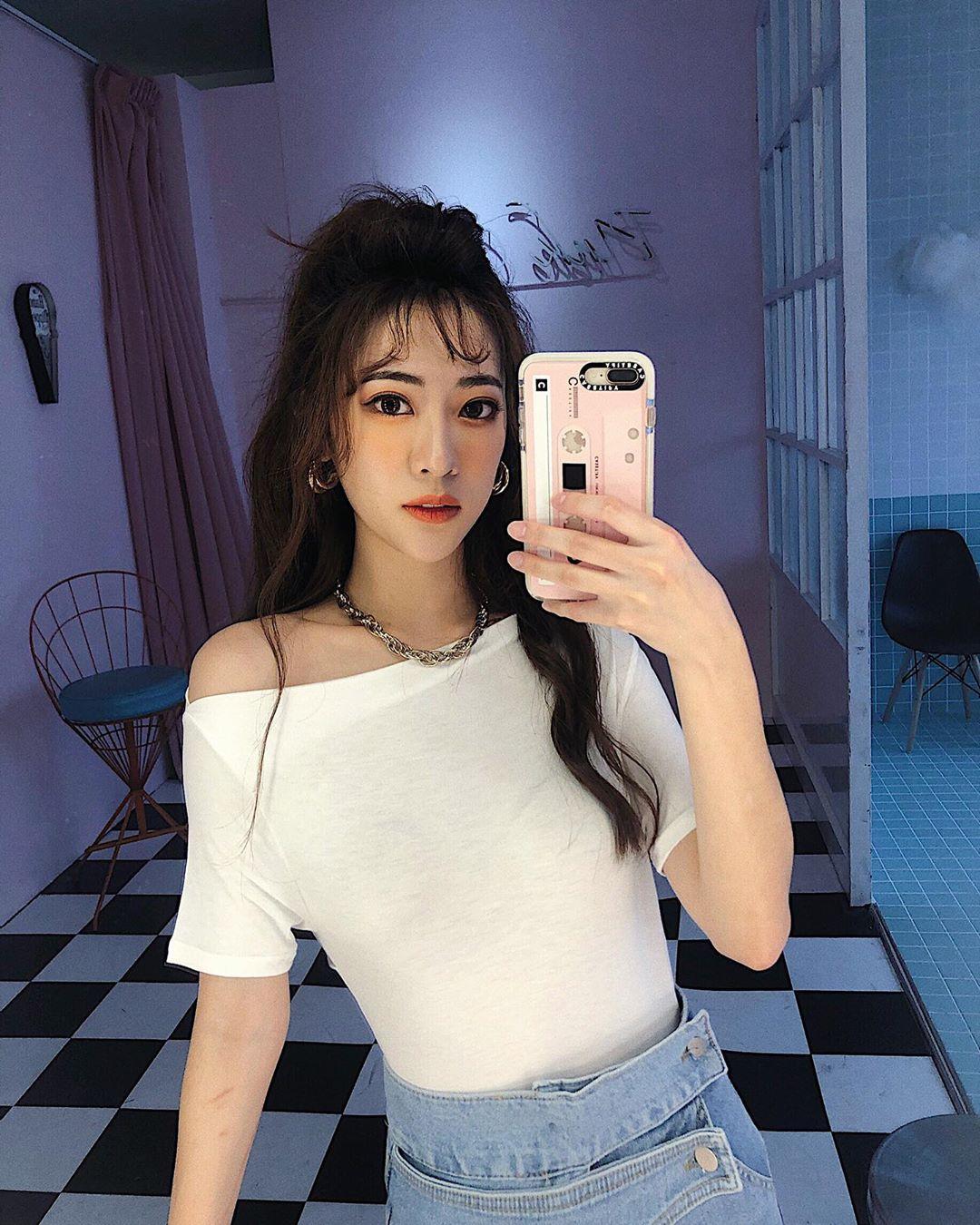 乔乔 美少女白皙牛奶肌迷人！超强视觉飨宴(9)