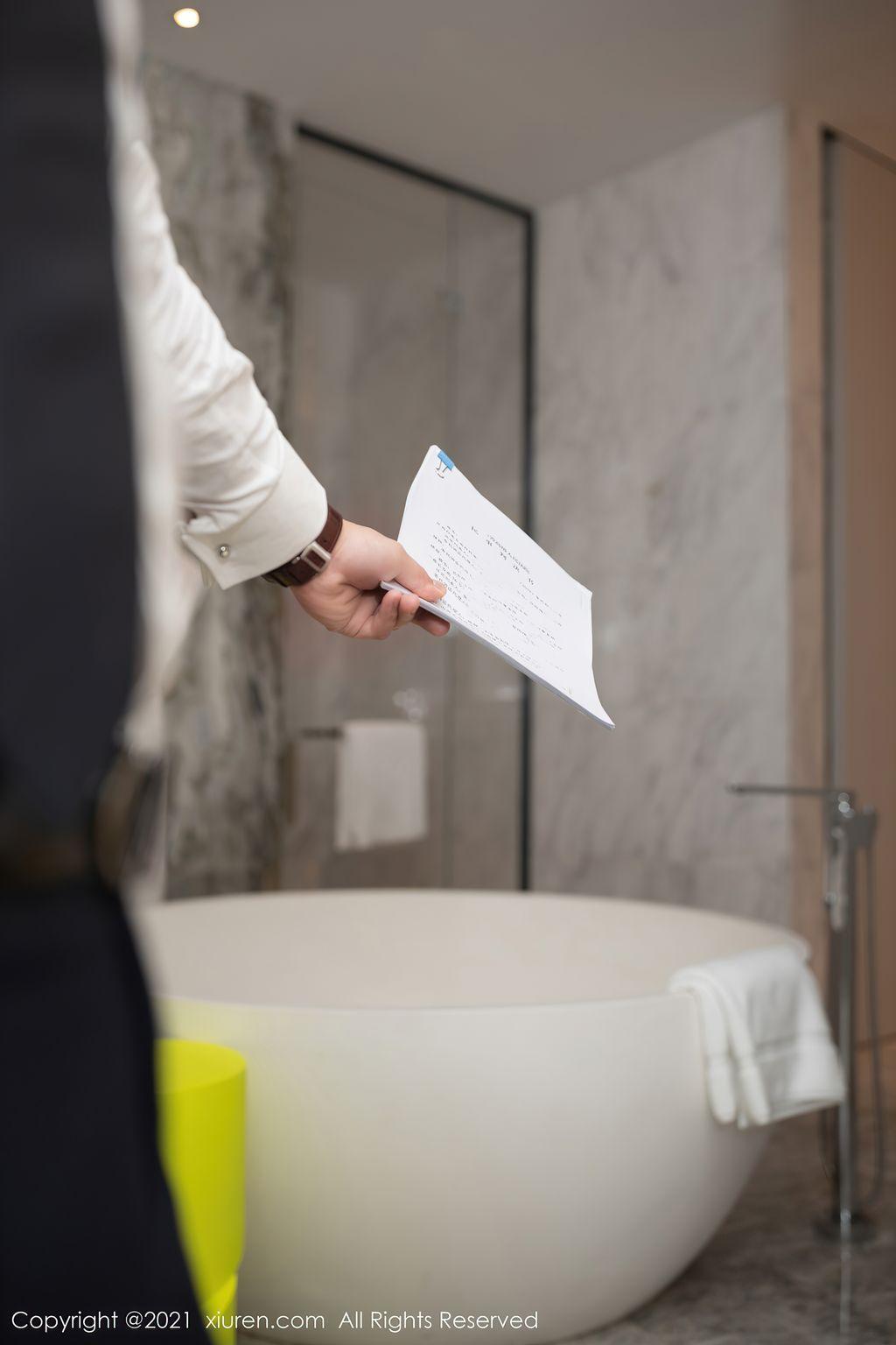 XIUREN No.3339: 鱼子酱Fish (75 photos)(18)