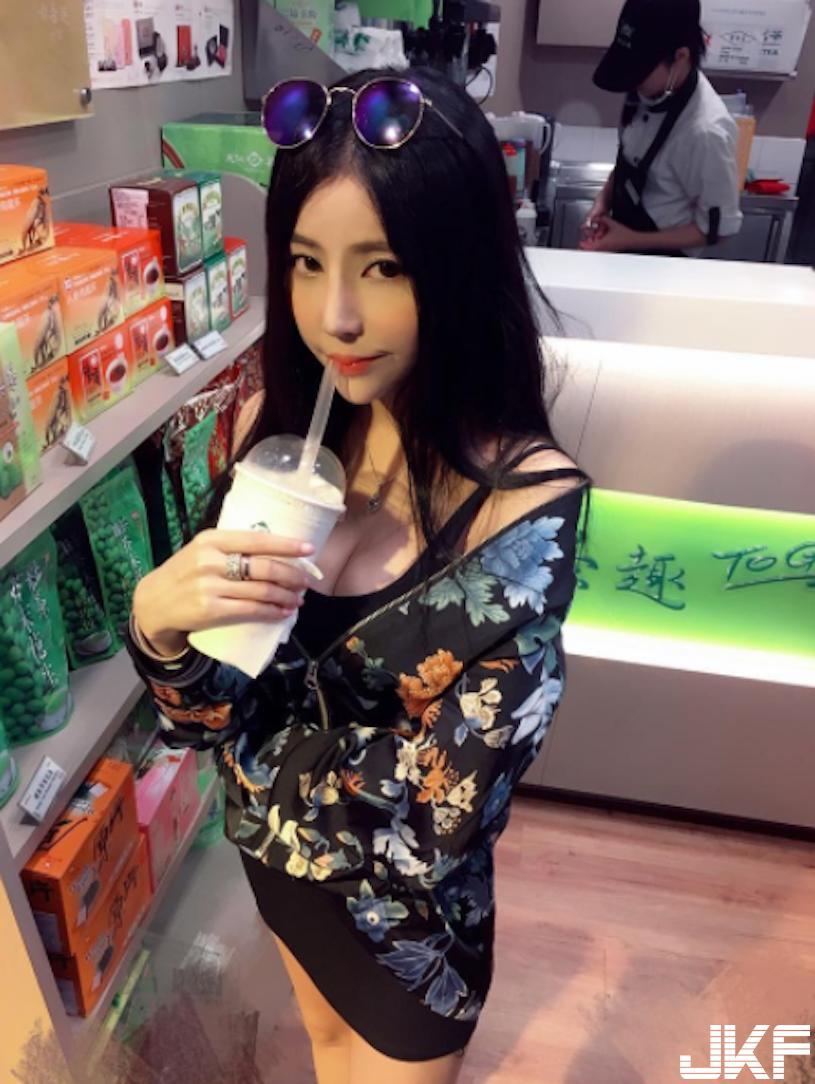 好胸女孩！香港「甜美小清新」高颜值让人恋爱了(19)