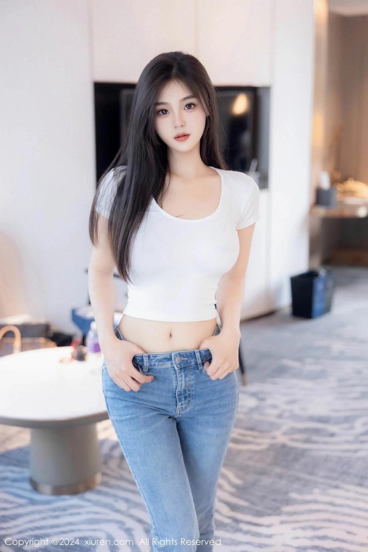 [XiuRen秀人网]第8467期周周不吃香菜写真(67)