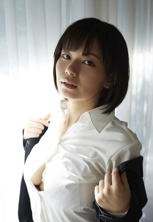 月下美人春心动—王艺瑾[高清套图](15)