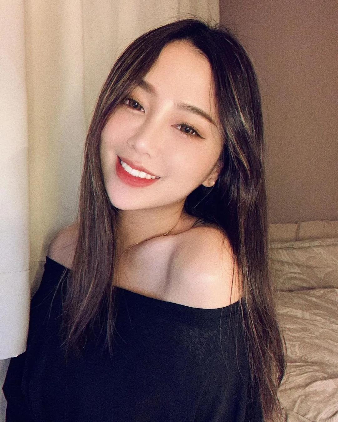 乐儿 奶大腰瘦身材 保证看了也秒沦陷(5)