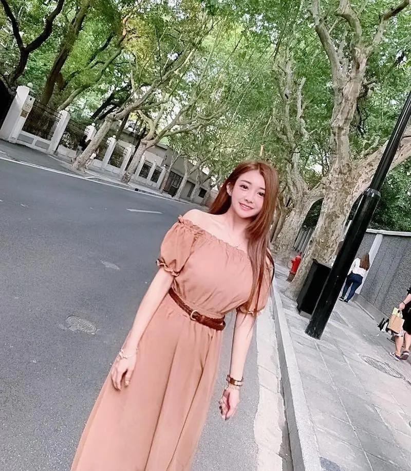 甜美大学英语讲师「Rebeca小花」，神级脸蛋魔鬼身材，出席率一定超爆满！-小湿妹图(12)