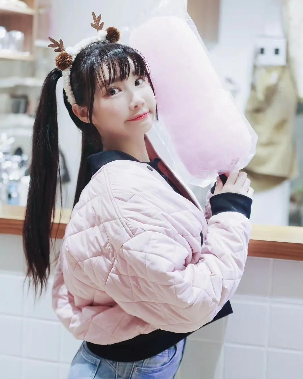 「筠熹」饱满美乳若隐若现 姣好身材直接掳获你芳心(2)