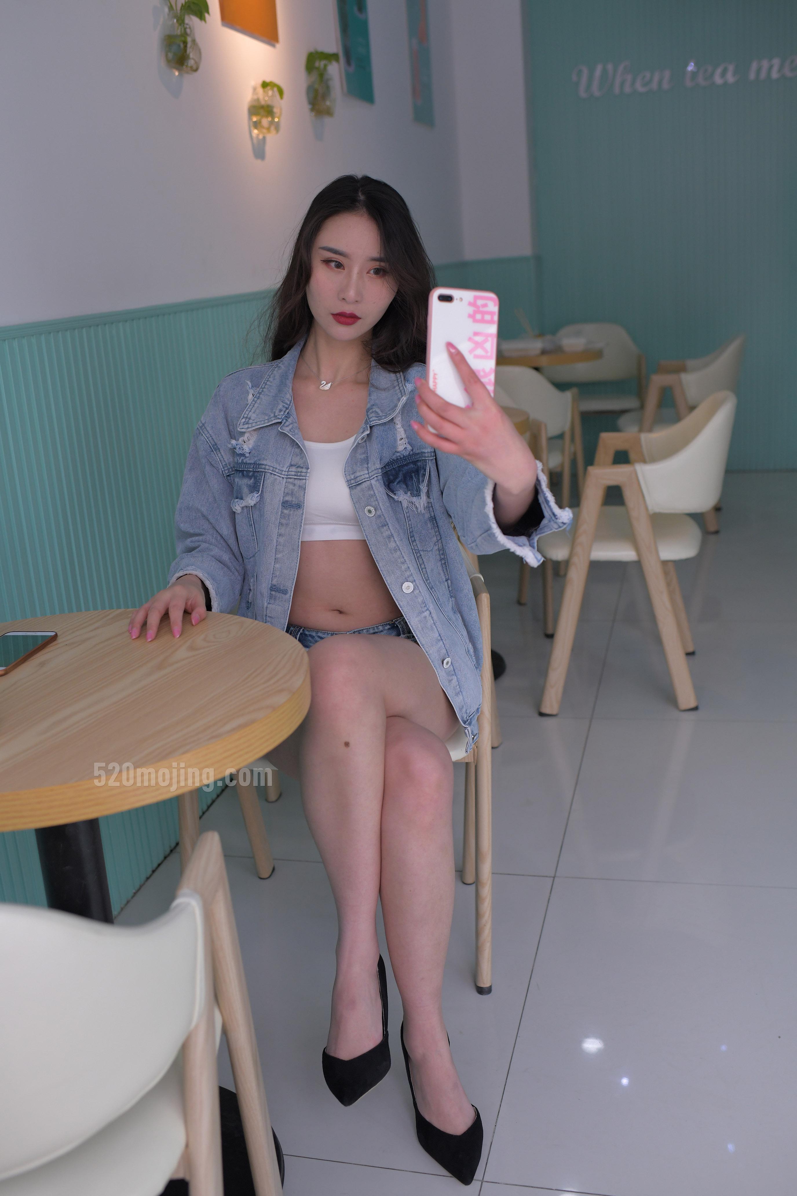 精选街拍作品 NO.0068 热裤长腿黑高跟高清图集(315)