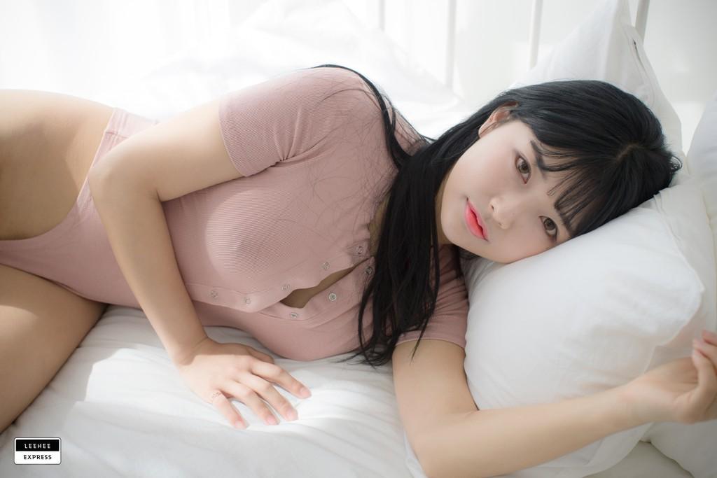 LEEHEE EXPRESS - LEHF-017: U.Hwa (은유화) (47 photos)(10)