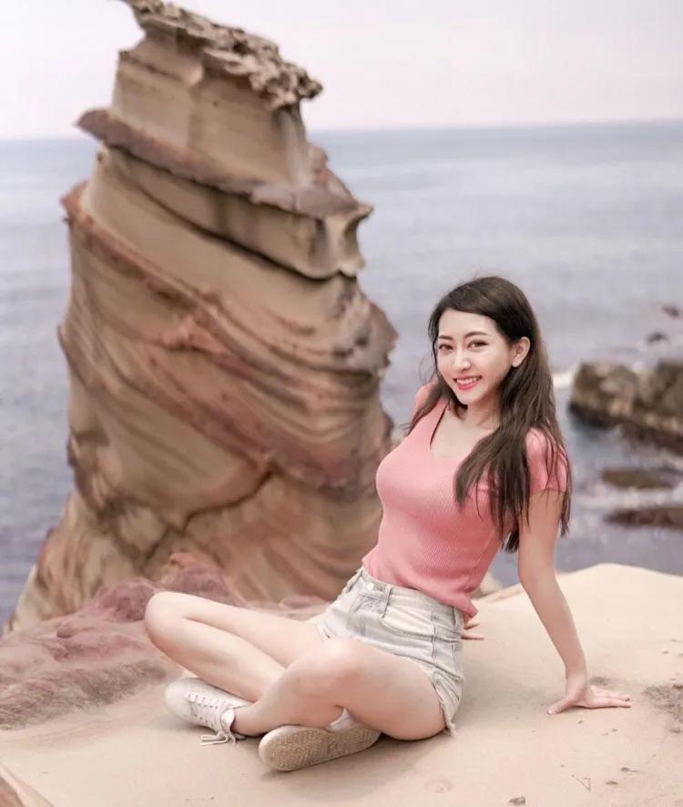 重机正妹穿运动内衣夜骑~啾啾(5)