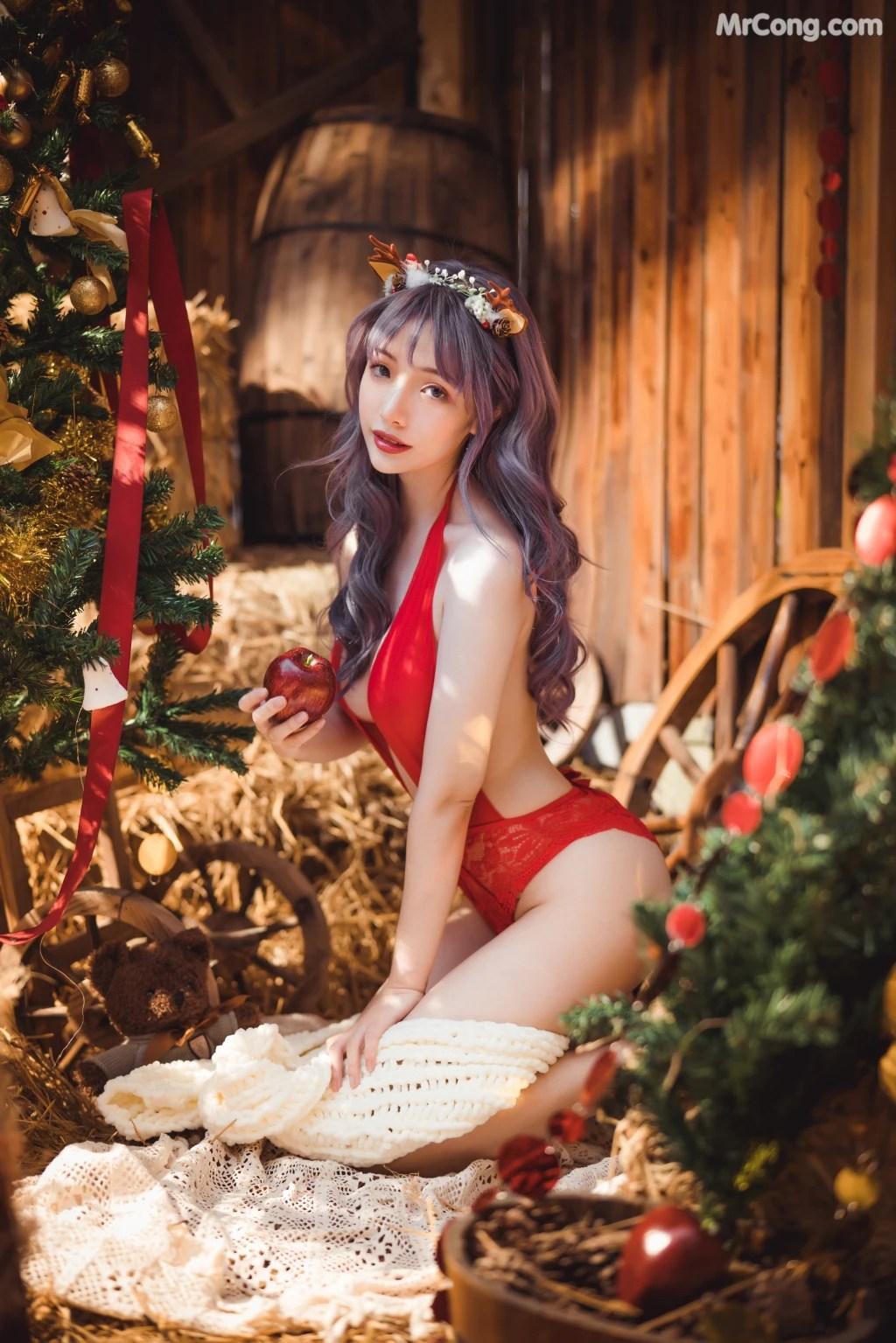 Coser@雯妹不讲道理 No.048: 2020圣诞 (30 photos)(13)