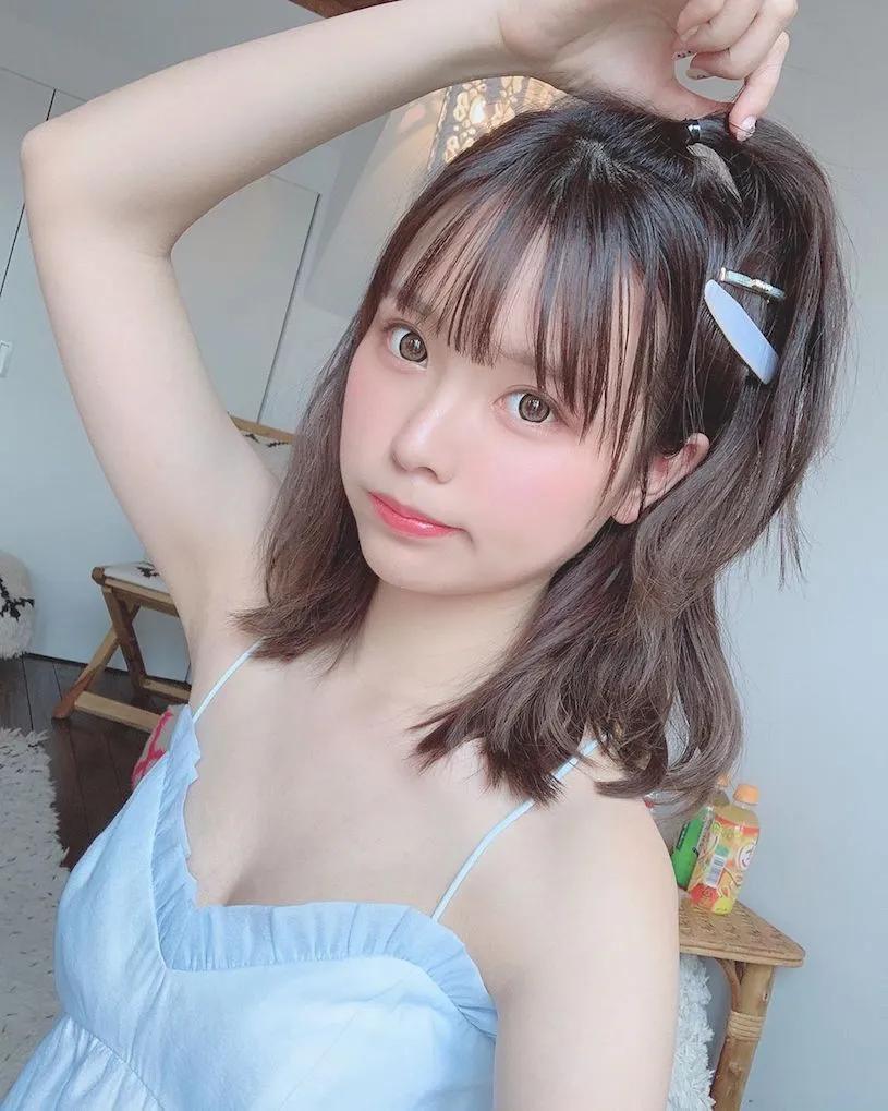 好甜！日系小萝莉「森林里性感解放」，小背心下的「深沟好犯规」-小湿妹图(20)