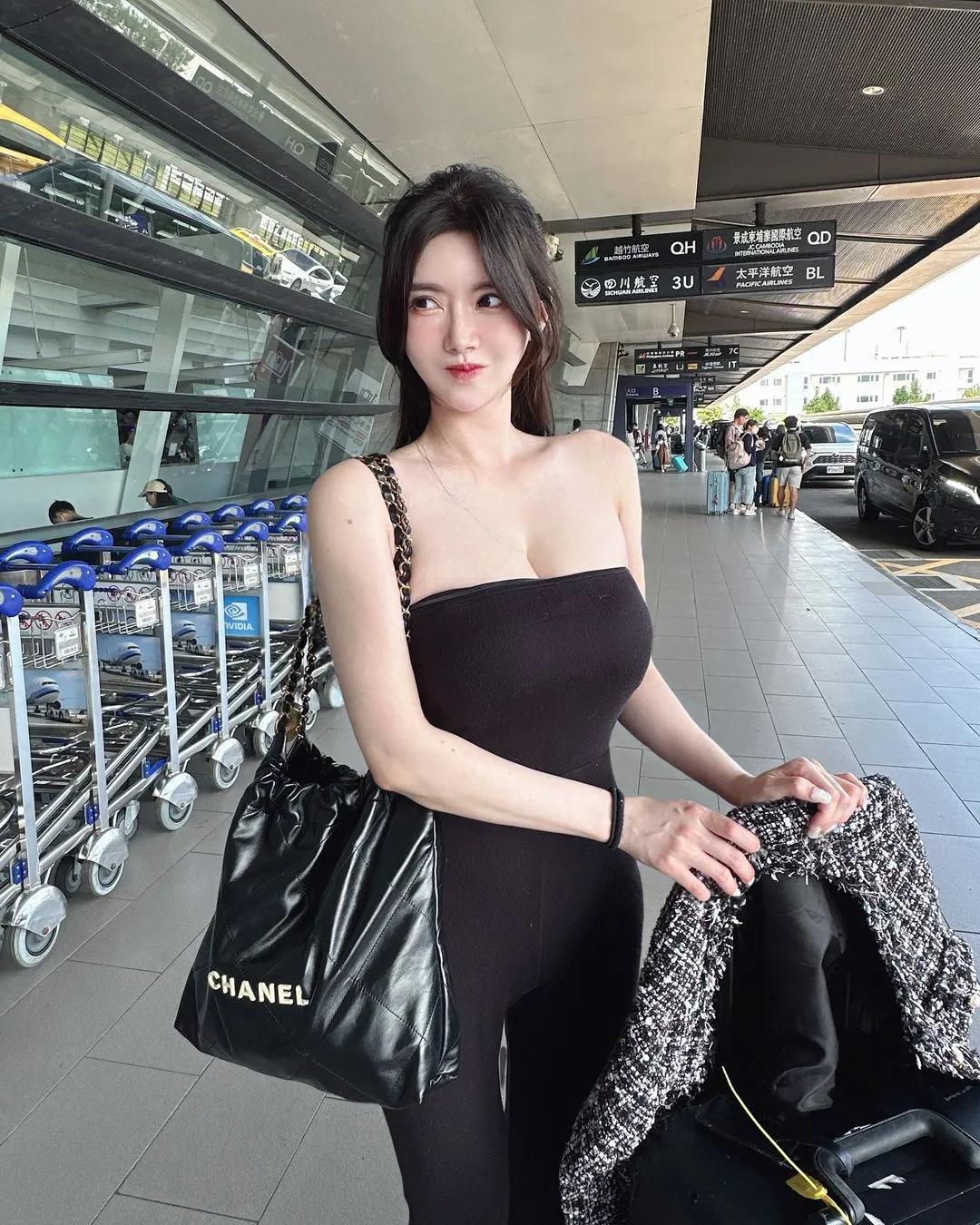 正妹啦啦队「姚采辰」展现唯美乳形 众人惊呆(4)