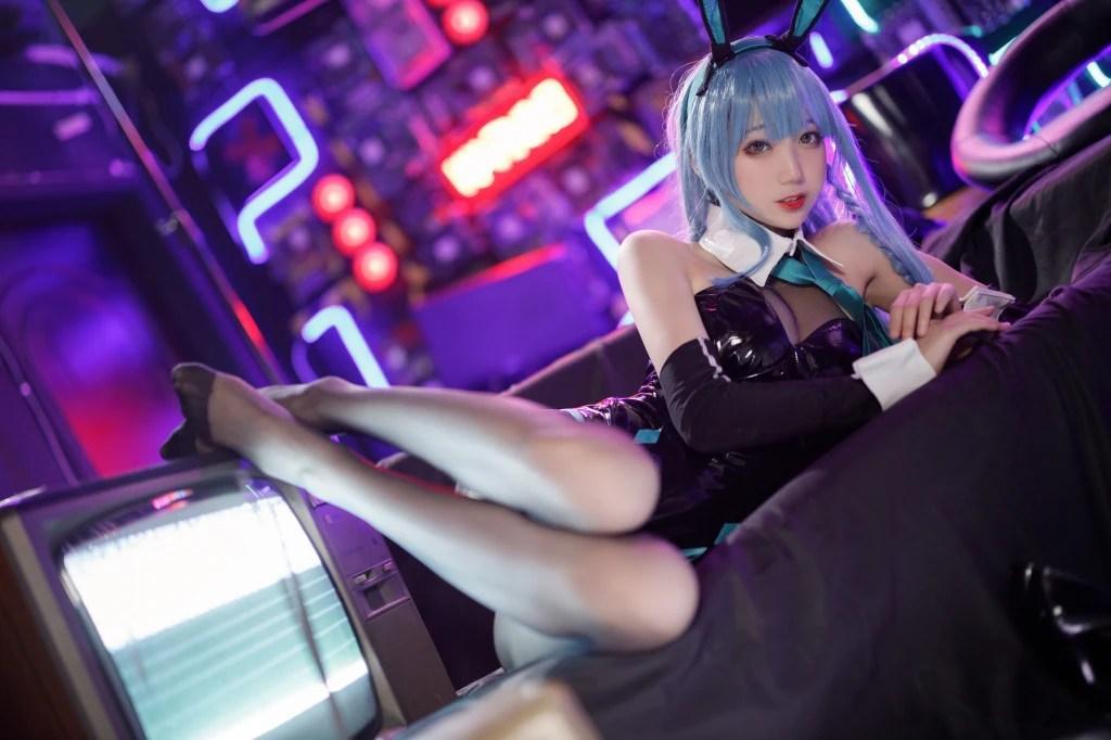 Coser@周叽是可爱兔兔 Vol.039: (28 photos)(15)