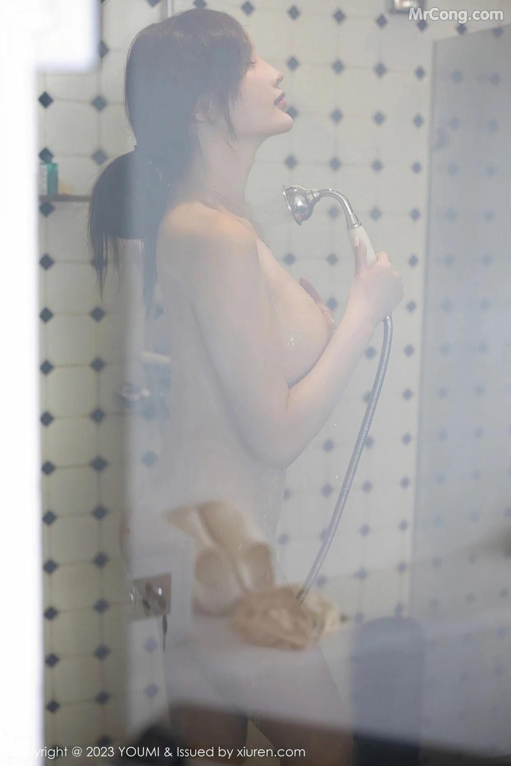 YouMi Vol.906: Caro周妍希 (71 photos)(63)