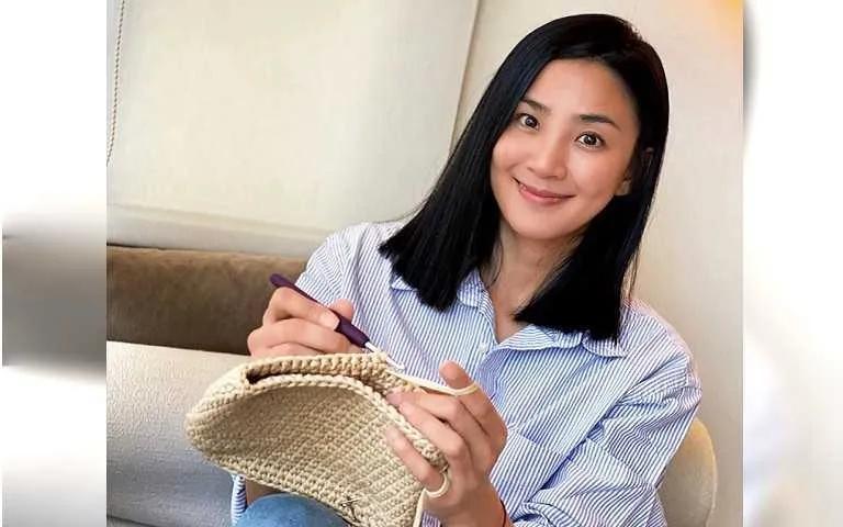 洪小玲42岁了？素颜辣秀北半球、马甲线超冻龄(3)