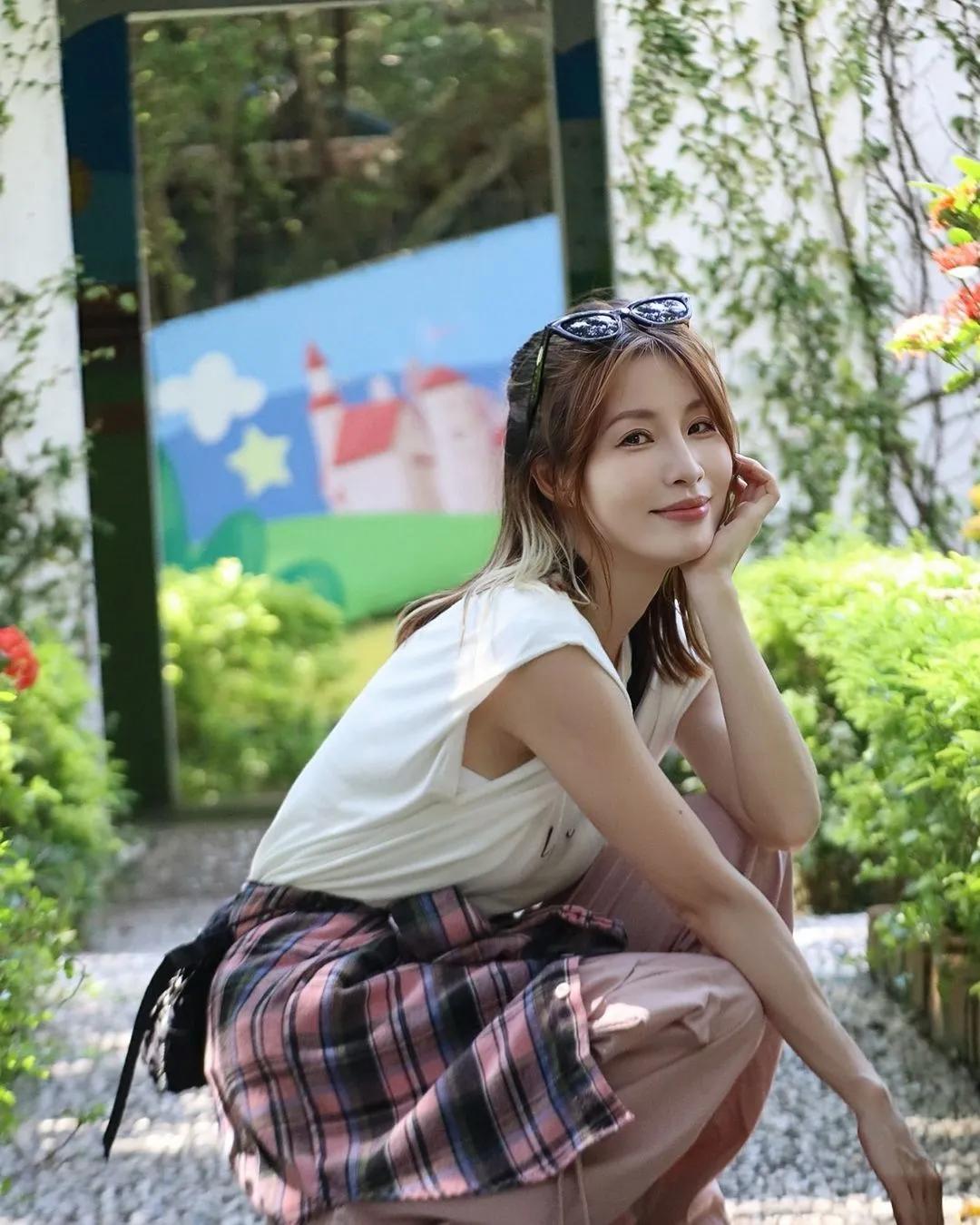 正妹「采蓁」超狂曲线神比例 性感魅力释放(2)