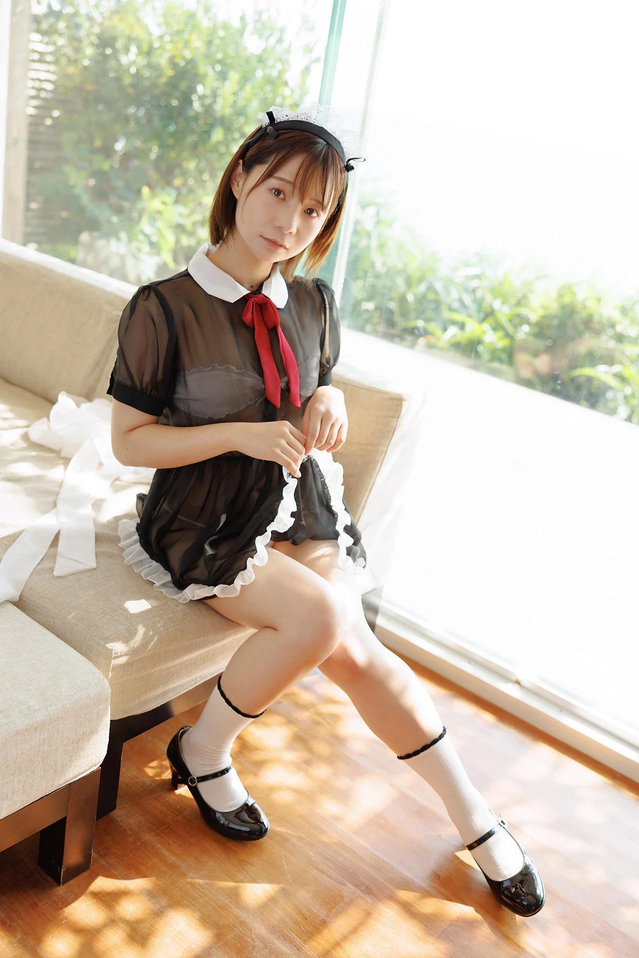 [Mana 真奈] 性感女僕誘惑視角 暗藏一身好料 (51P)(49)