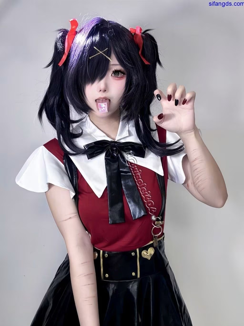 希爾薇： X顏值Coser 12月 露臉裸舞視圖合集 (92 photos + 34 videos) - ( Page 1 / 5 )(43)