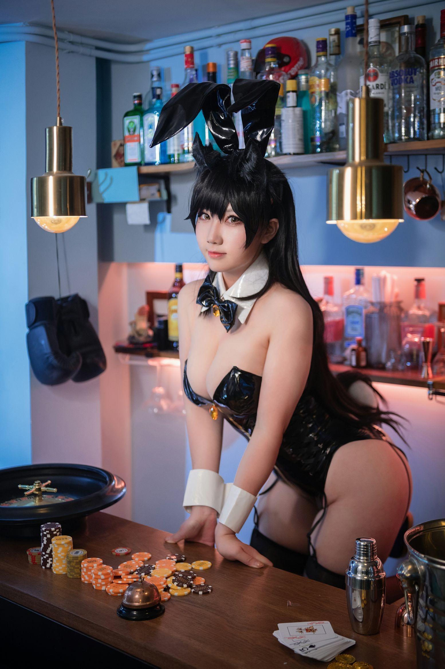 是本末末 – 爱宕兔女郎