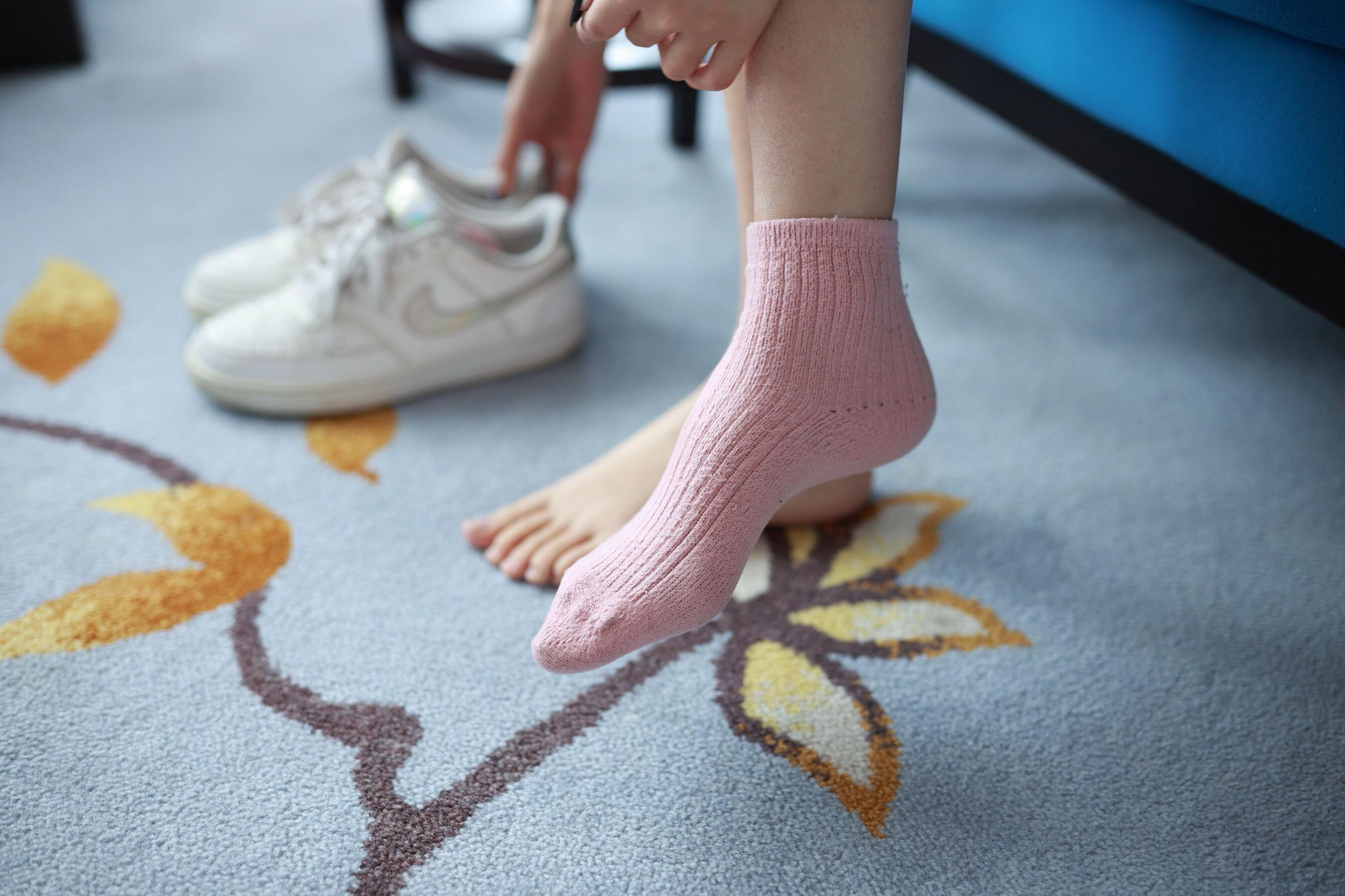 国模套图 国模念念人体私拍套图(92)