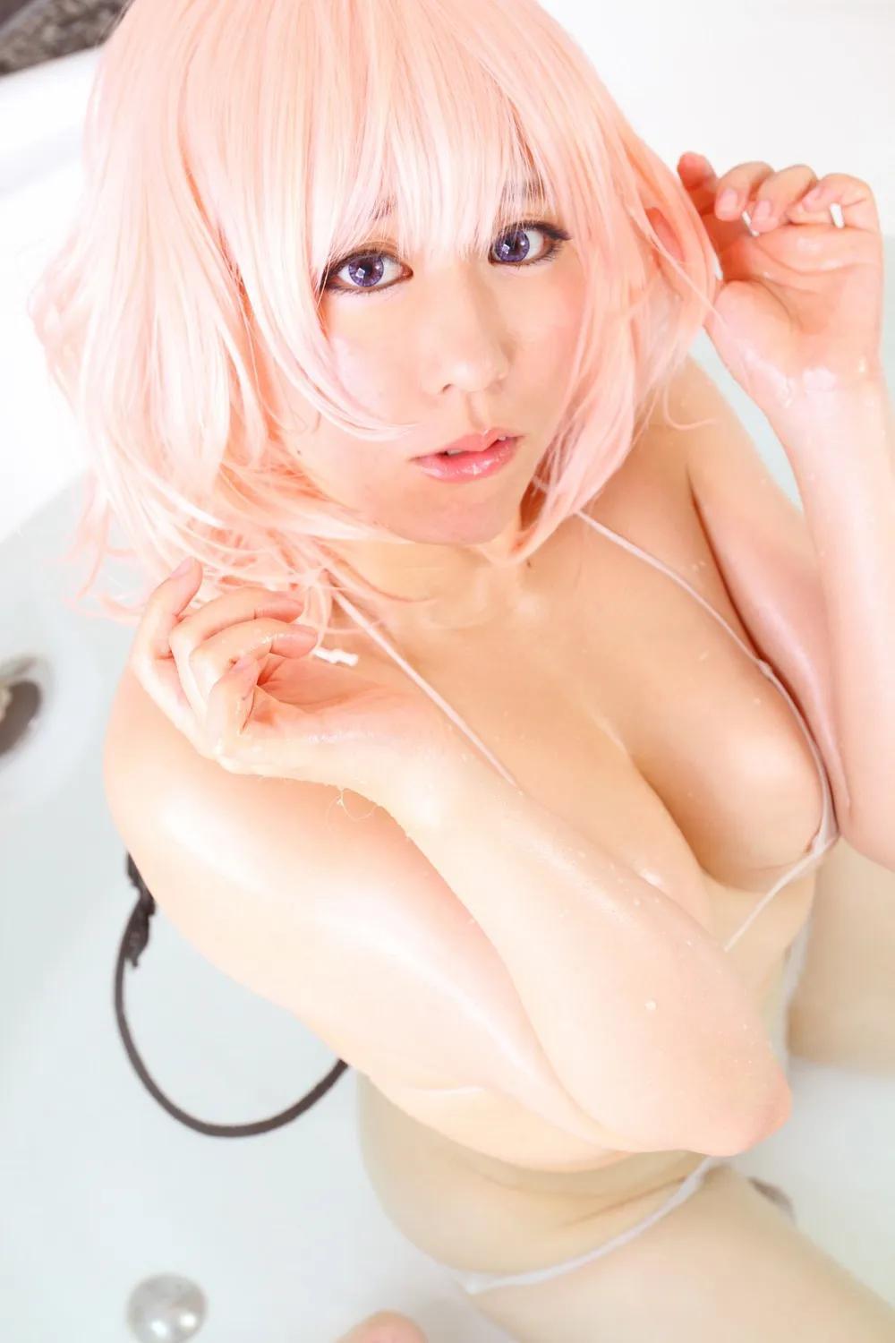 ToLoveる・モモコスプレ写真集・more&more 成人指定(120)