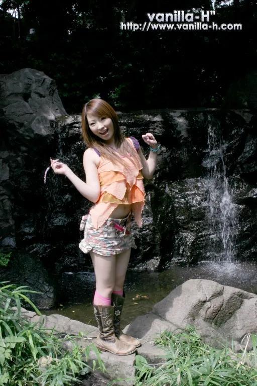 小阪れおん 02(56)