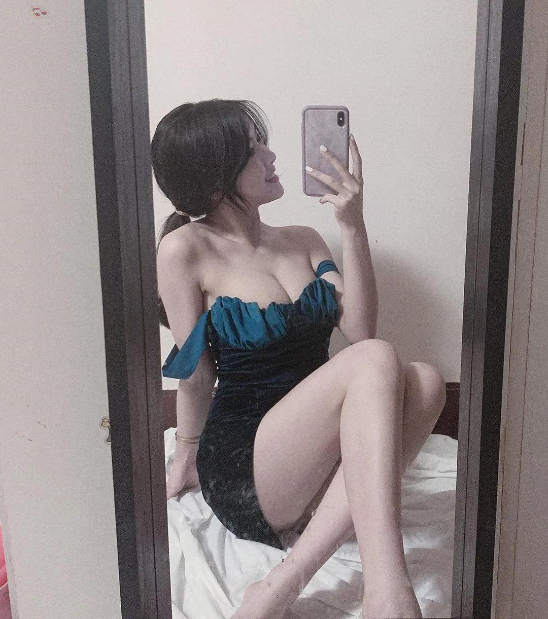 逛超商发现「火辣妹子」买东西展现超猛视角！强大的画面叫客人无法专心啊…-小湿妹图(11)