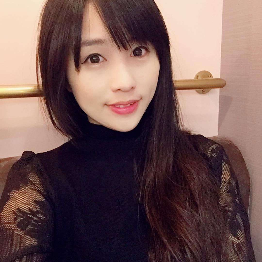 有这样的上司真好！气质主管「Celine」时髦又甜美，换上比基尼更大展壮观身材！(14)