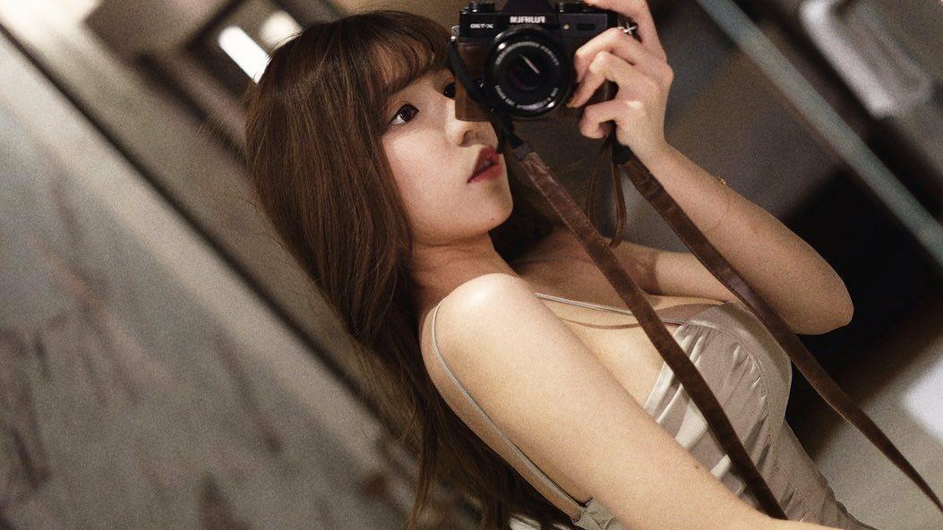 香港正妹「咏曦 Nina」胸前G杯美乳超抢眼 性感姿态超惊人可遇不可求(26)