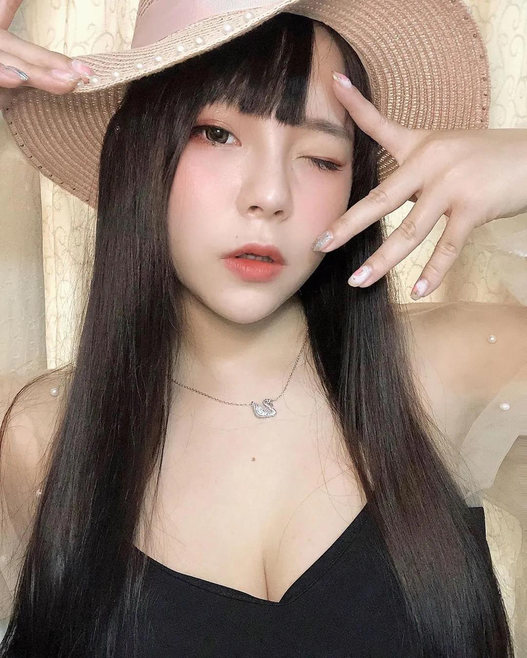 超甜「美甲师」郭婉柔 清凉露出人间凶器 男粉暴动！(4)