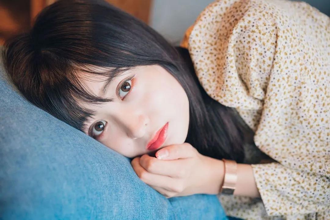 网路疯传相似度99.9%「桥本环奈2.0」空灵气质神复制本尊　真的不是失散多年姐妹吗？-小湿妹图(18)