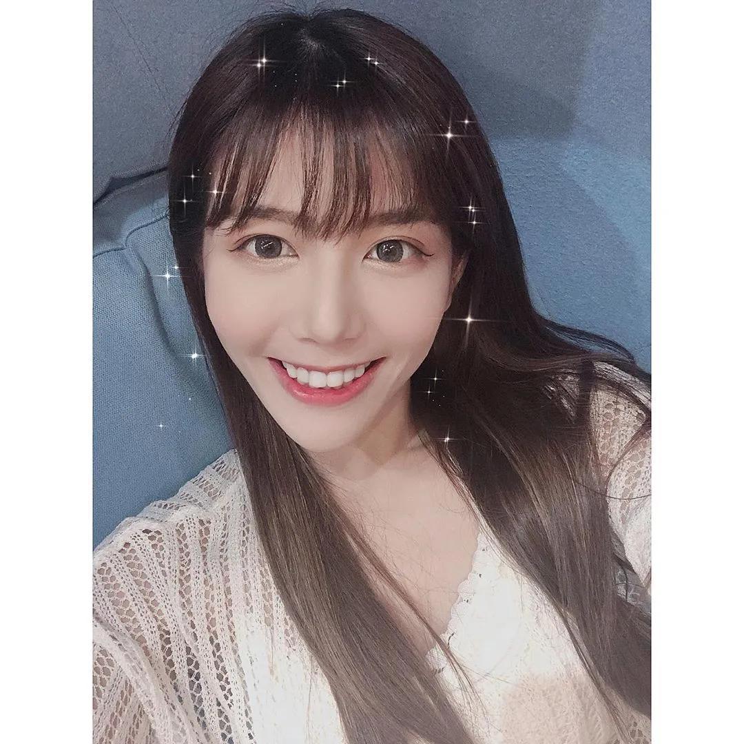 东东 青春无敌！脸庞看起来好稚嫩好无邪(4)