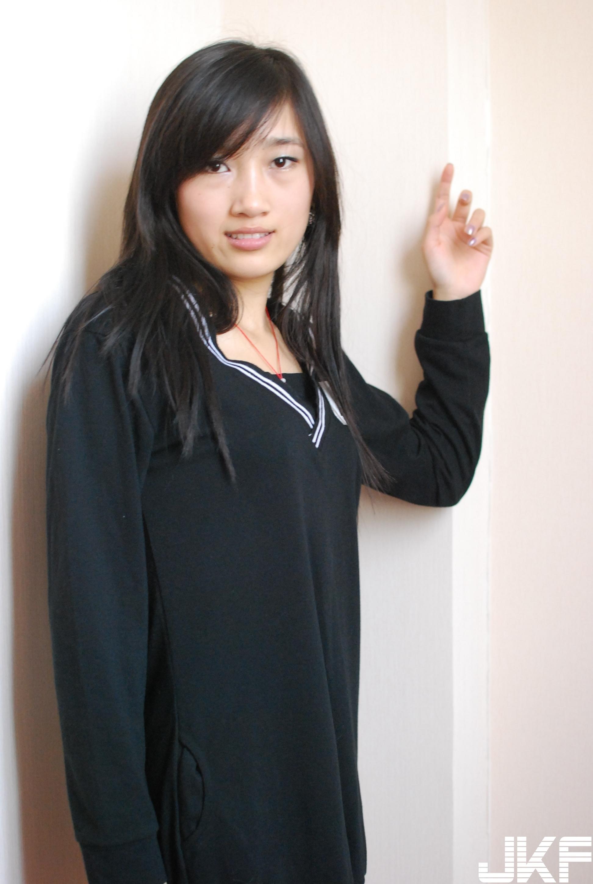 [网络图辑]素人拍 可爱学妹董秀梅(83)