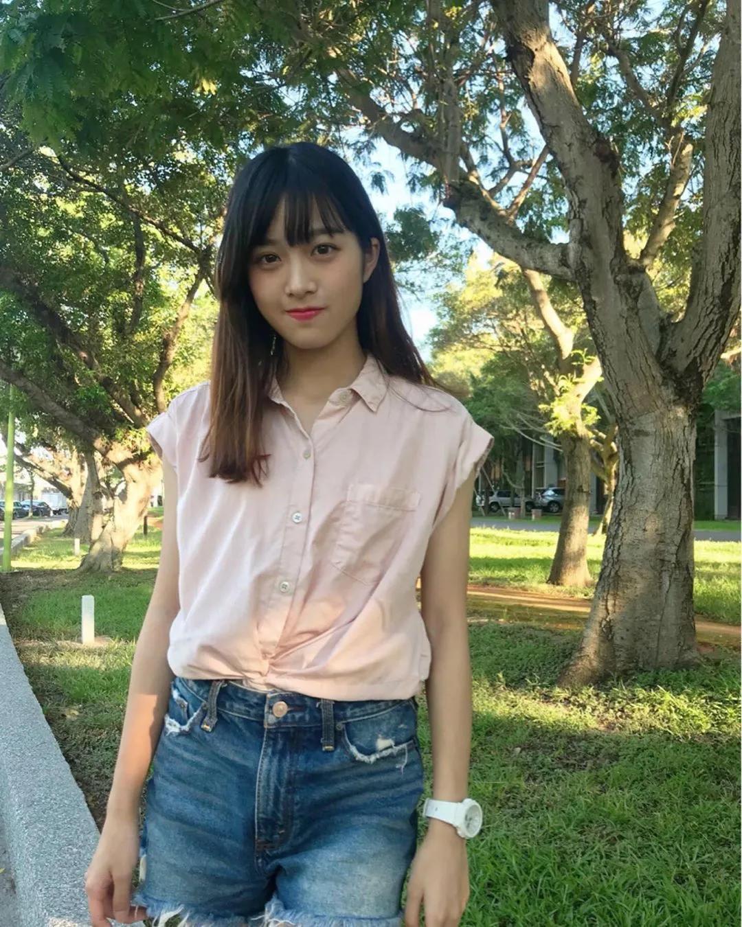 容欣 有著甜死人不偿命的外表(2)