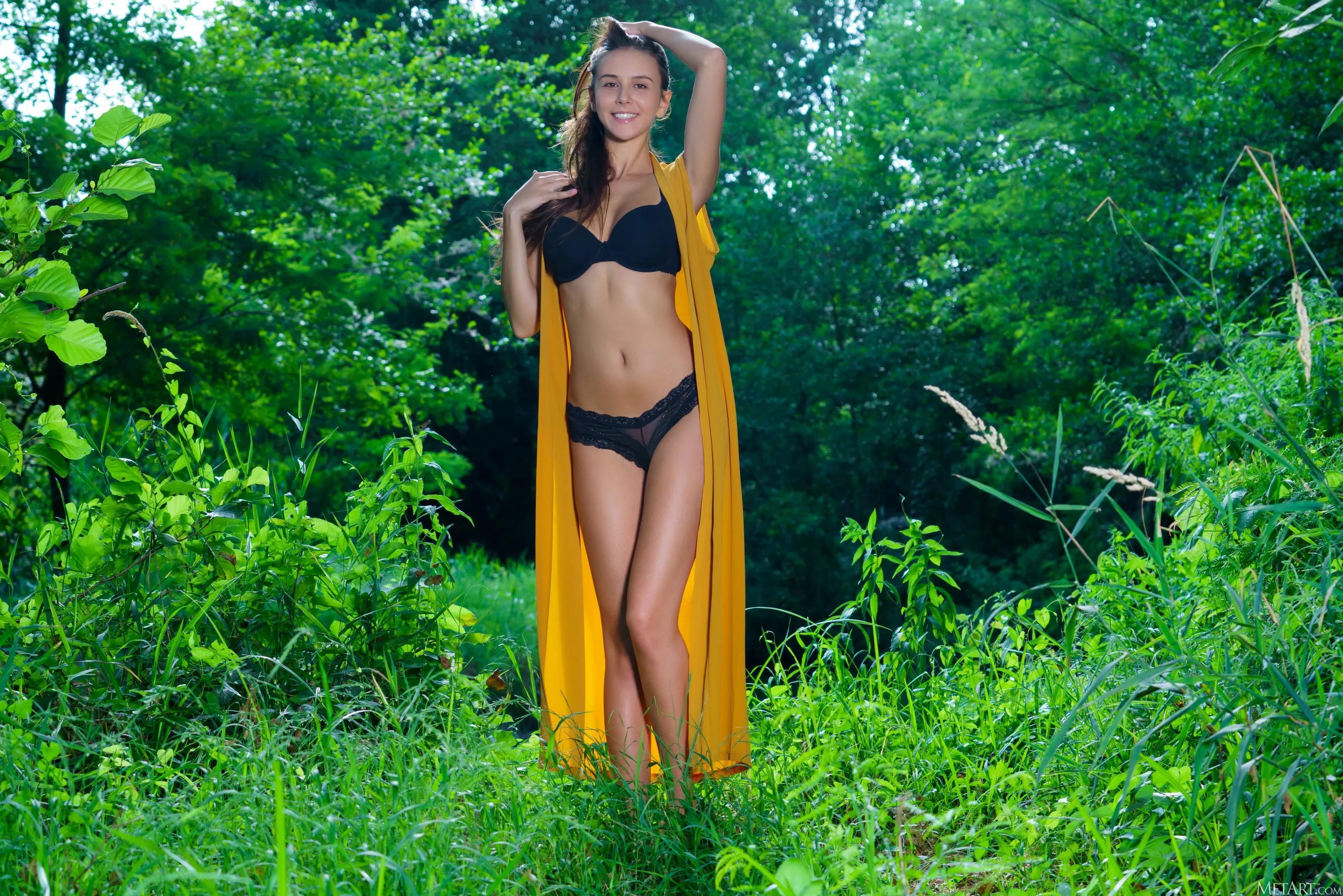 Alisa Amore - The Dam(8)