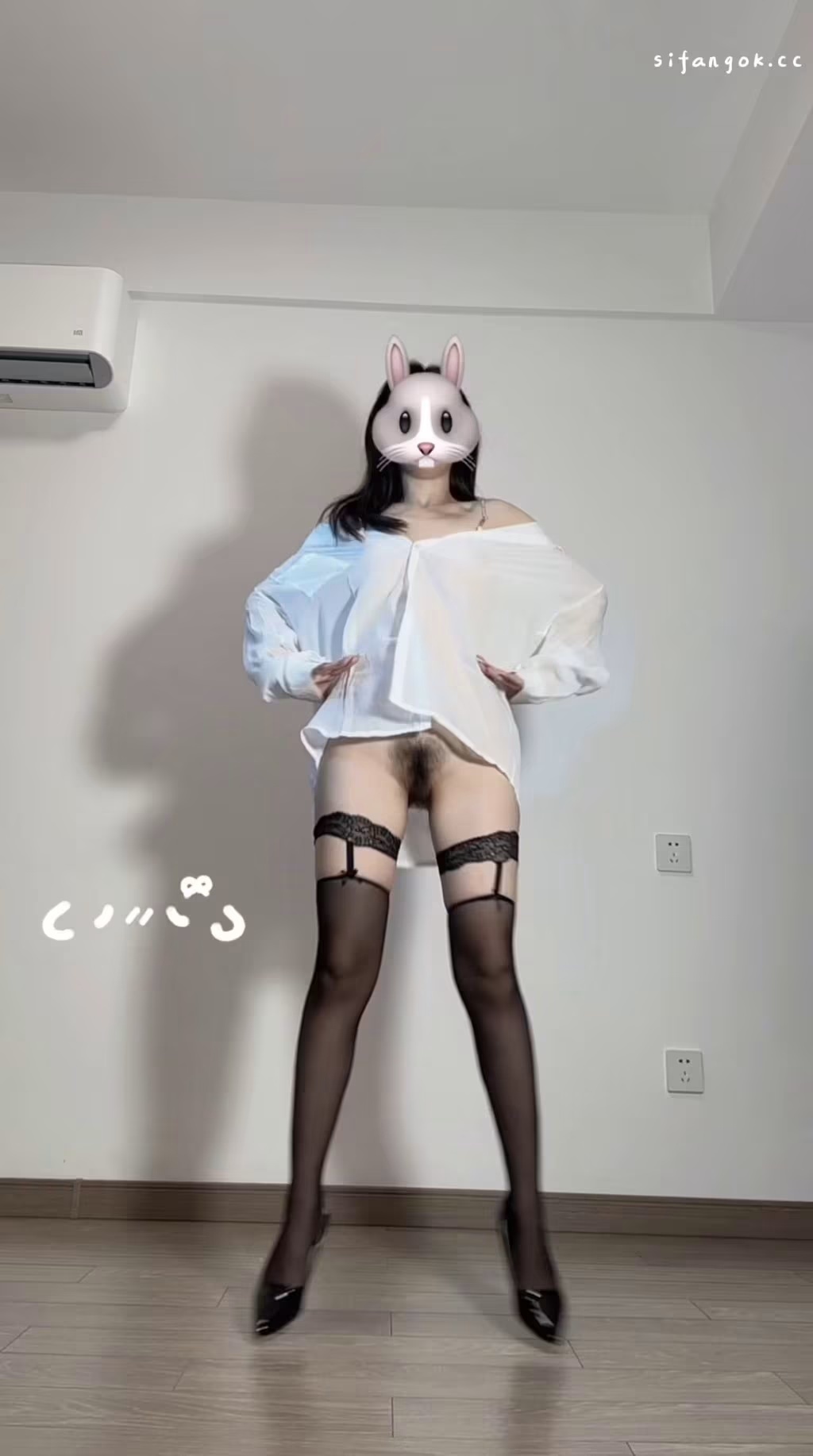 西西團隊(蚊子)： X活力舞蹈博主 專業動感裸舞 (69 photos + 35 videos) - ( Page 1 / 4 )(10)