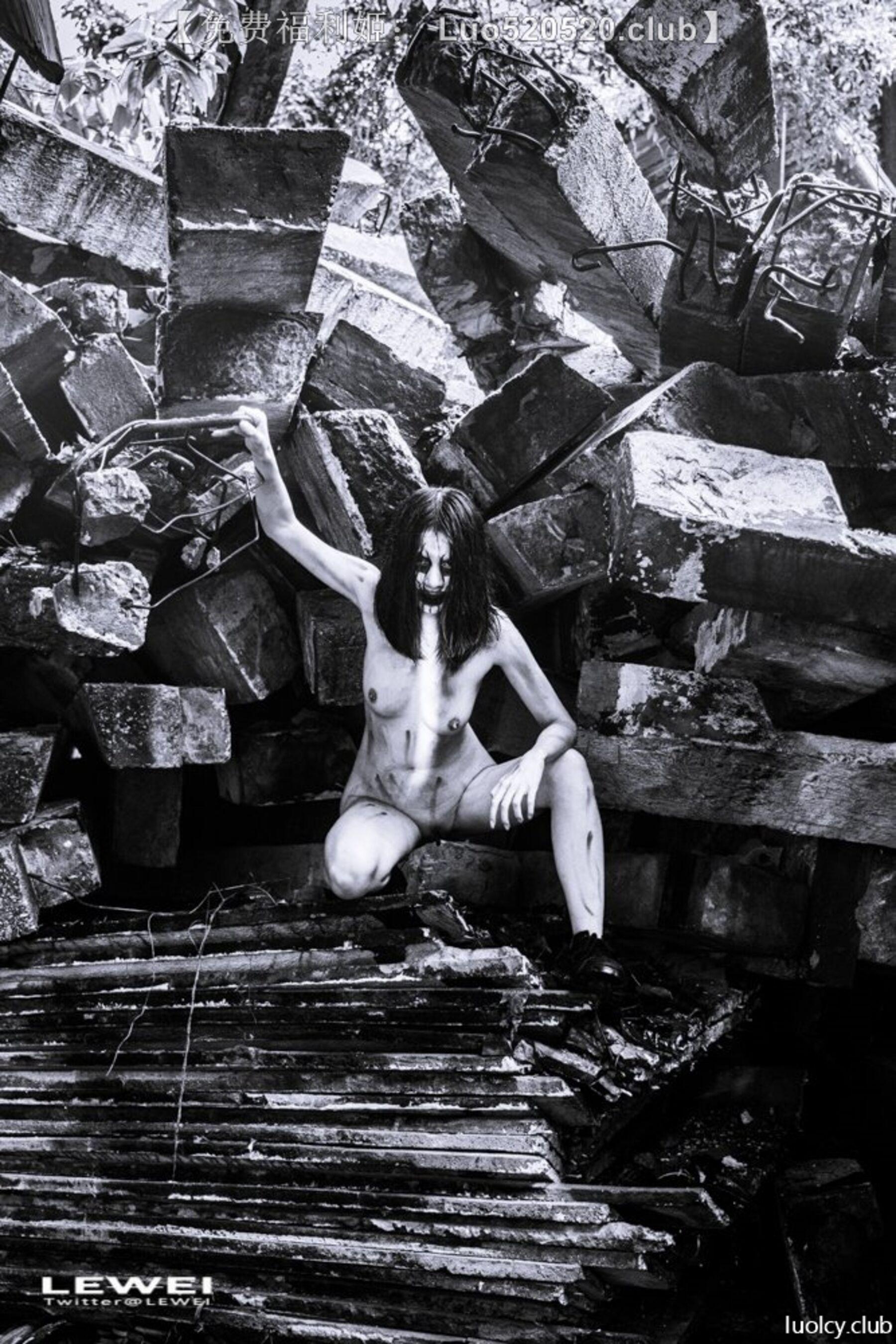 国模套图 摄影师LEIWEI作品合集(223)