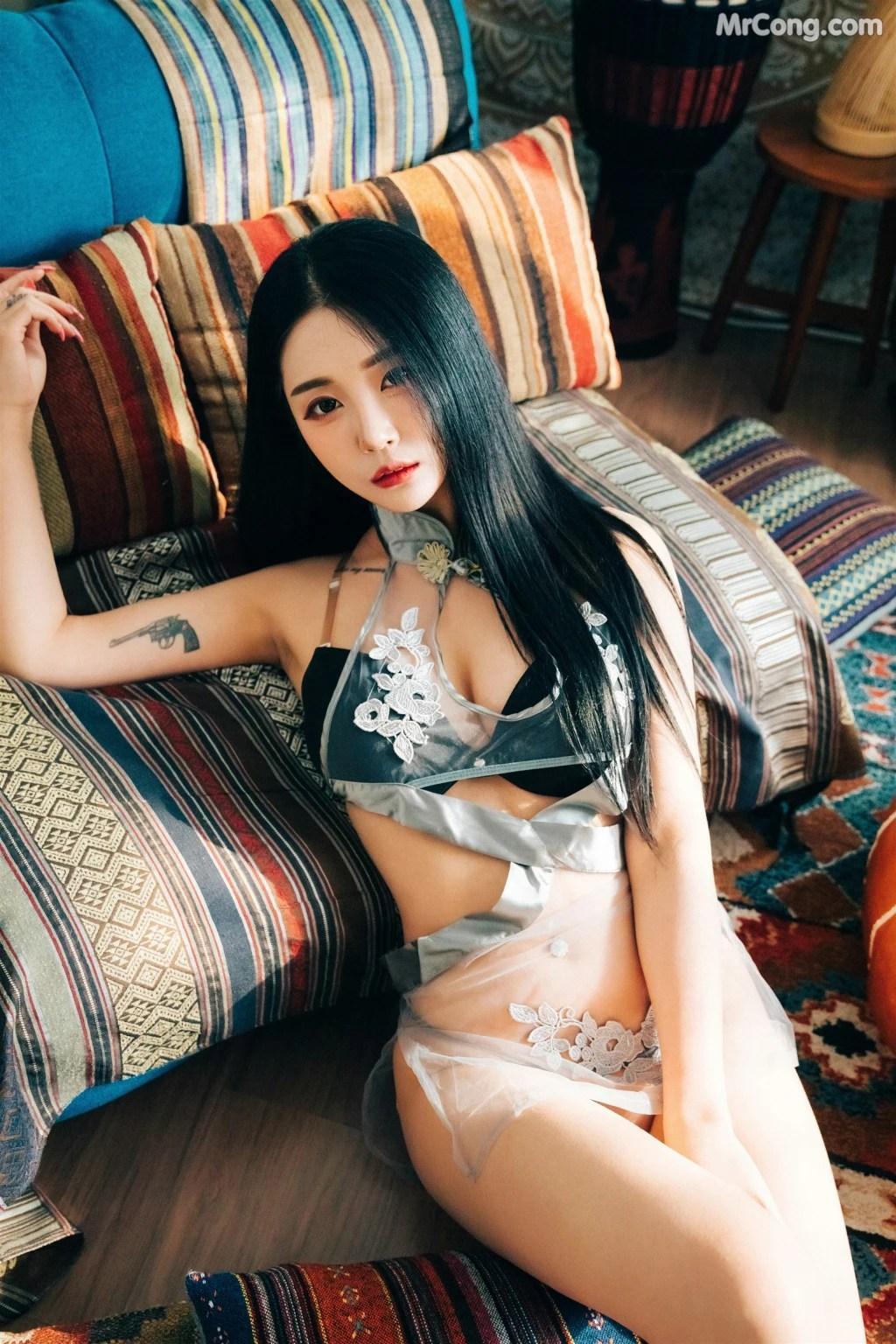 [Loozy] Bomi (보미): Holiday (94 photos)(71)