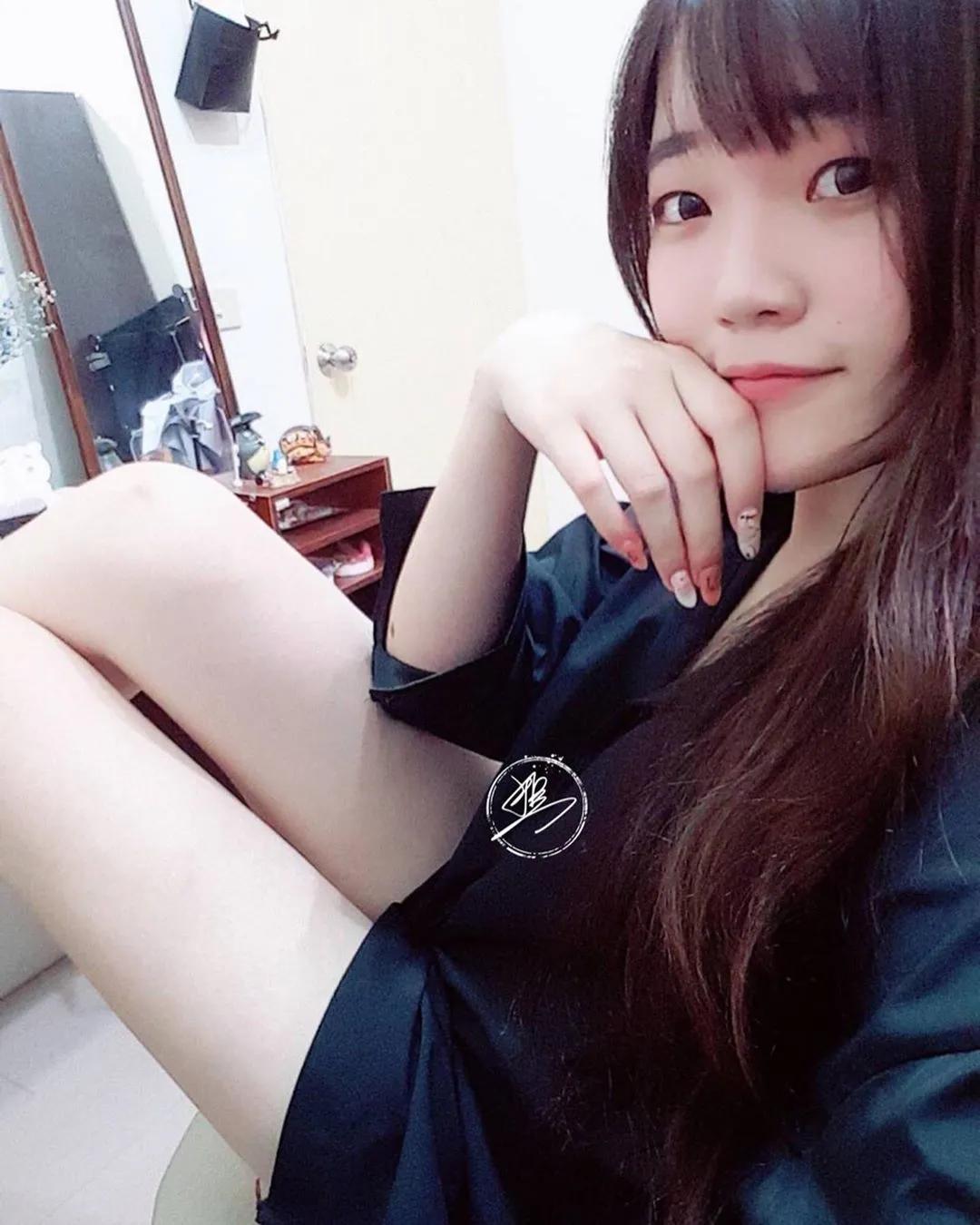 气质系女孩妲妲 用笑容来麻痺你...网友表示不行了(12)