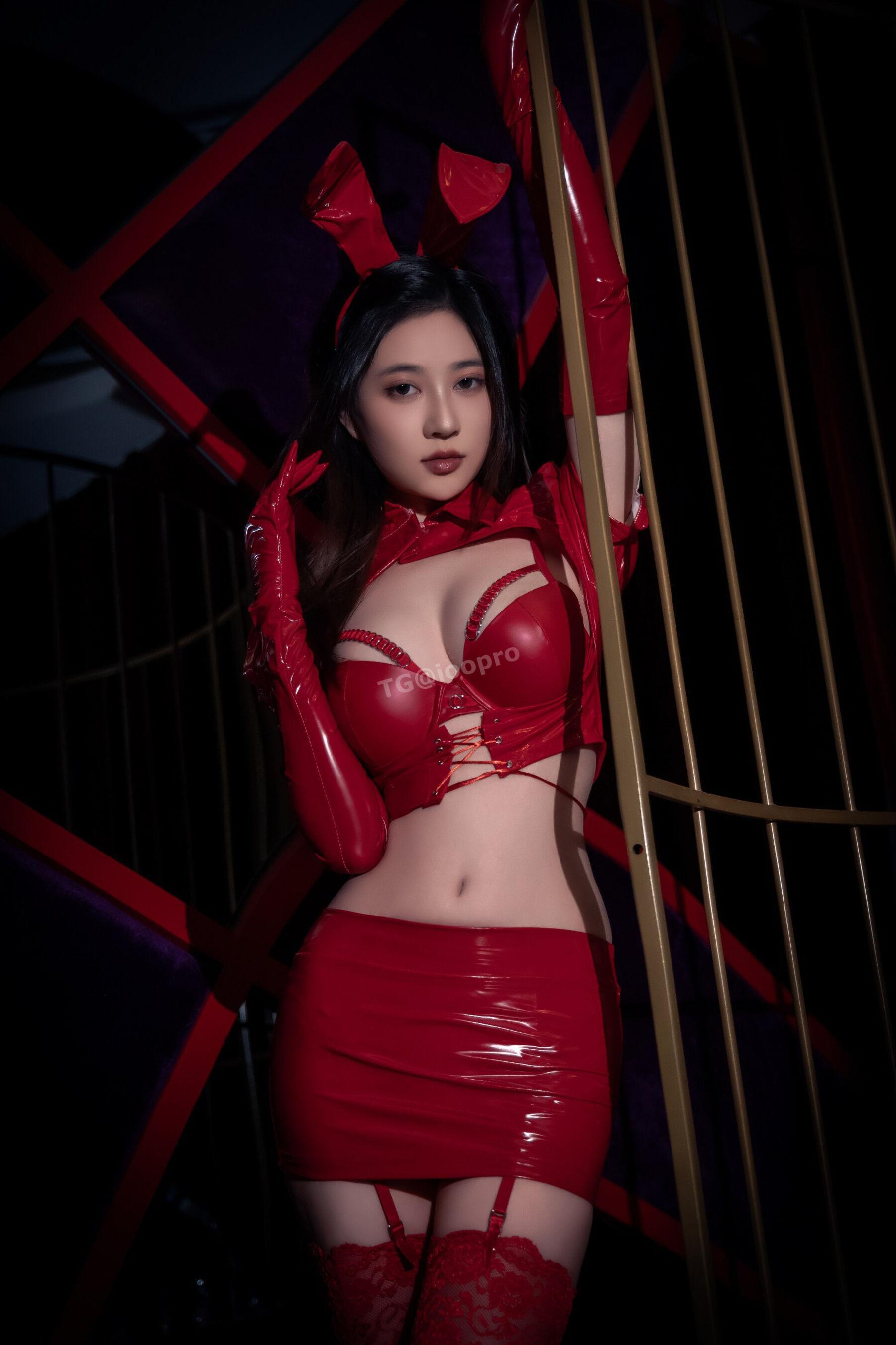 国模套图 年年《禁欲天使》(5)