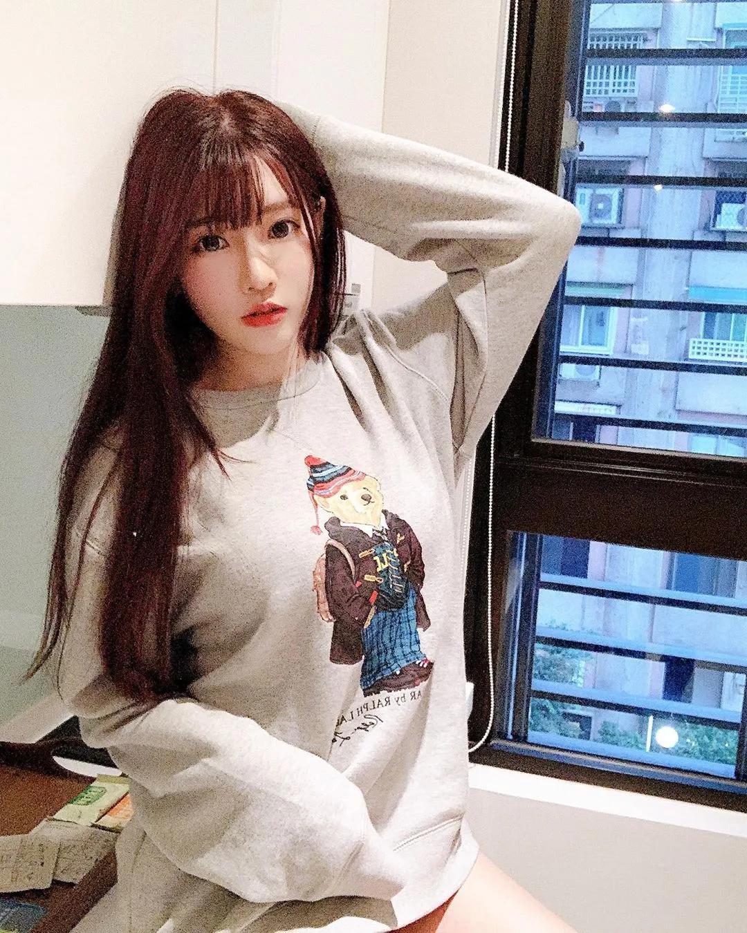 今天才知道梵的意思是指宁静 简欣汝(2)