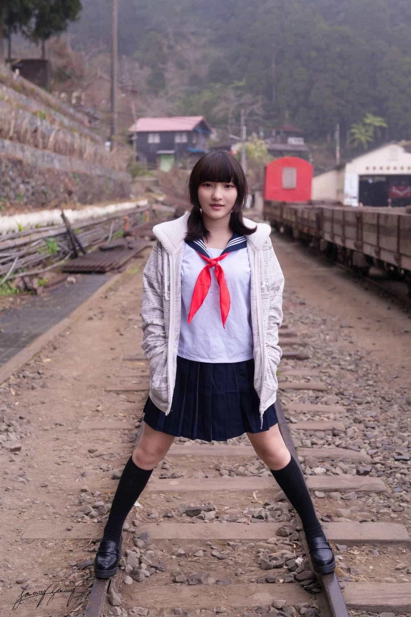 小丁Patron 茶园 High School Girl show her pussy in public - (39P)(22)