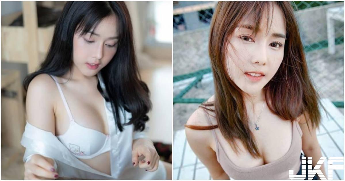 衣服不小心滑落！清纯妹子「浑圆酥胸」被看光光，鼻血要狂喷了！(1)