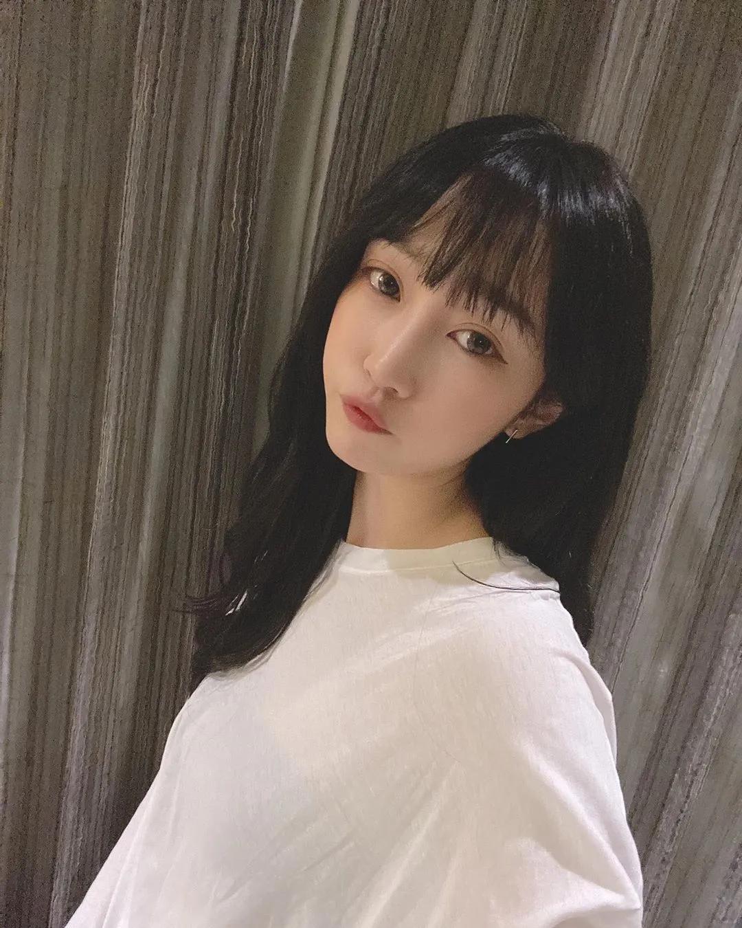 刘萱キリ 逆天颜值看了必充血....私照根本太优质