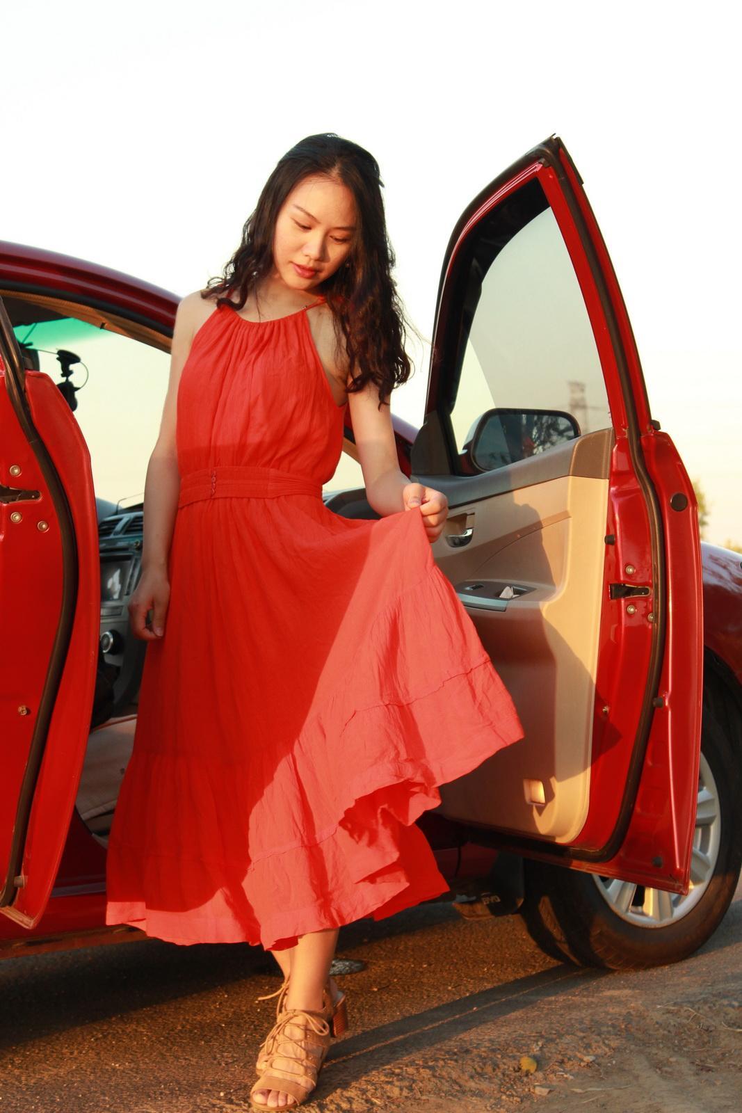 【国模】美心 香车美人野外露出1(14)