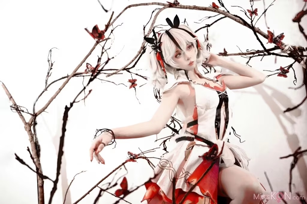 紙悅Etsu_ko演繹鳴潮椿之魅(16)