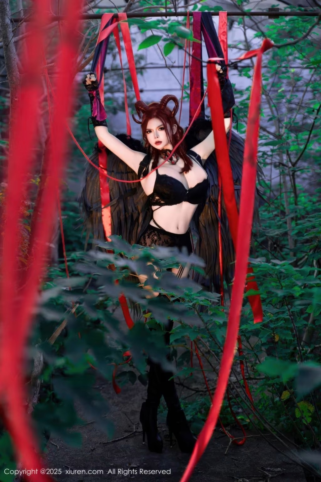 XIUREN No.10994： 伊麗莎有點白 (67 photos) - ( Page 1 / 4 )(55)