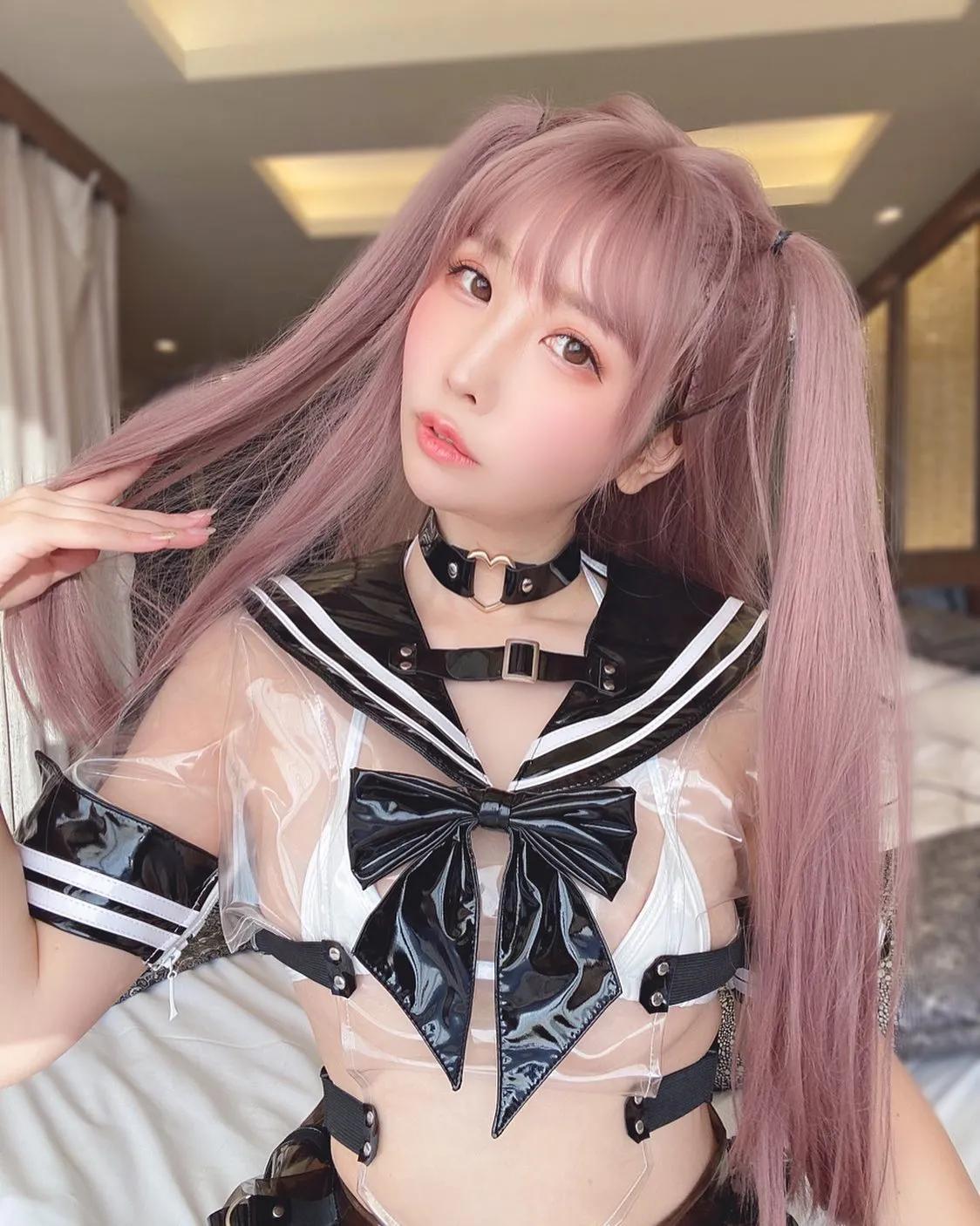 人气正妹Coser泡汤照曝光　圆润双奶X深长乳沟画面邪恶…意图让人喷鼻血(6)