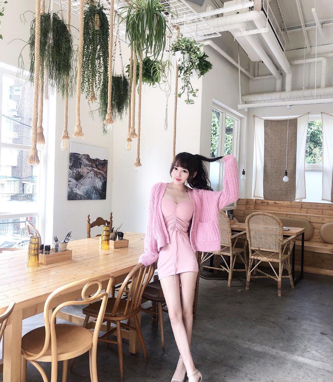 这位姐姐真的是护士吗 怡葶(12)